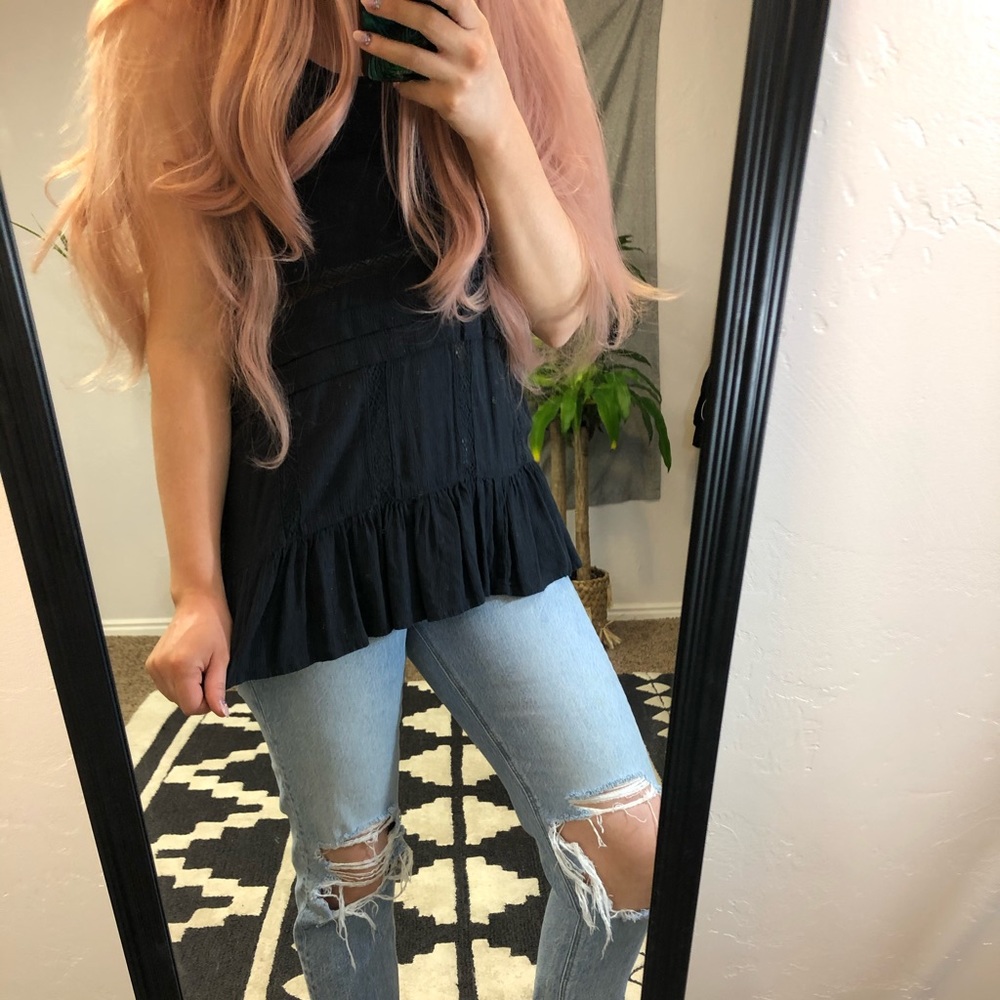 AE flowy dark grey tank top